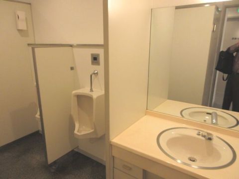 各階、トイレ ②