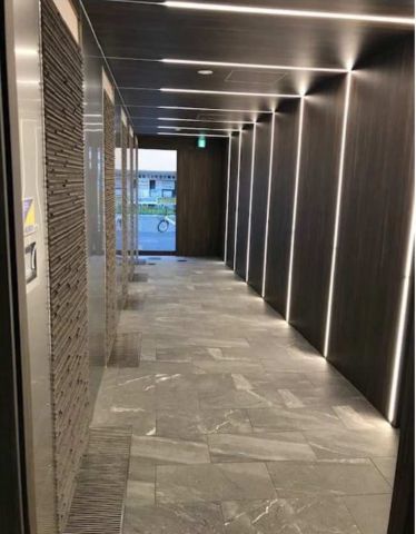 エントランス内 ②