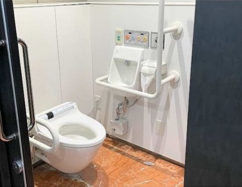 各階、障碍者用WC設置