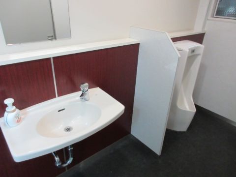 各階、トイレ ②