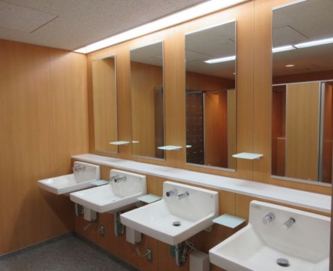 各階、トイレ洗面