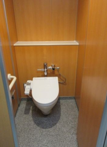 各階、トイレ ③