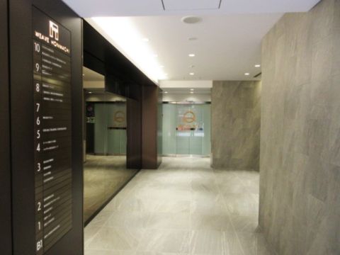 エントランス内