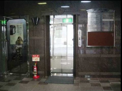 1階、EVホール