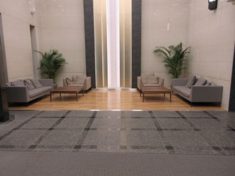 エントランス内②