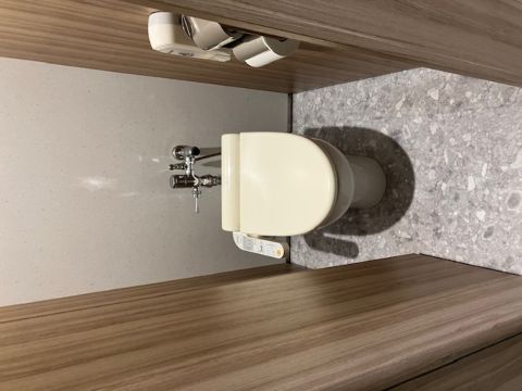 各階、男女別、洗浄付きトイレ