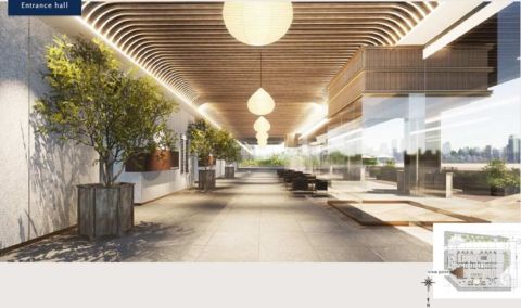 1階、エントランス内