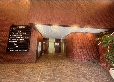 エントランス内②