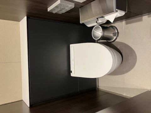 各階、男女別、洗浄付きトイレ