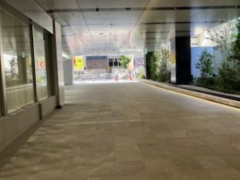 1階、玄関ホール