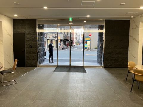 エントランス内 ④