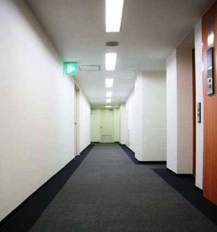 基準階、共用廊下
