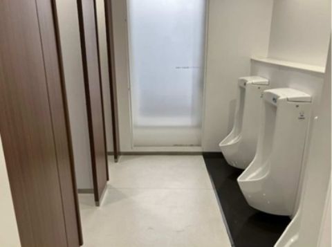 男性用、トイレ