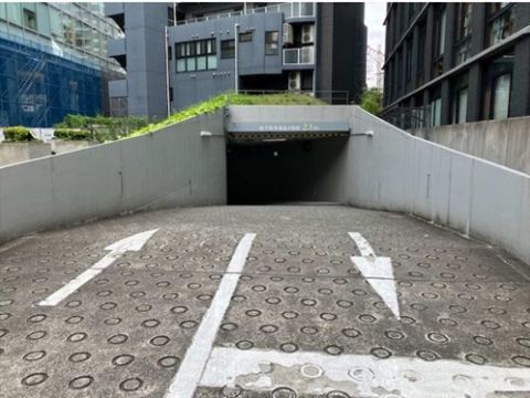 駐車場&駐輪場