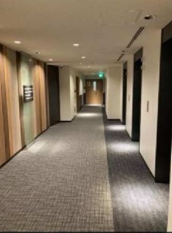2階~上の基準階 廊下