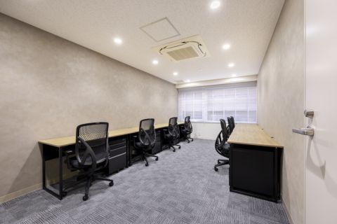 7名用貸室