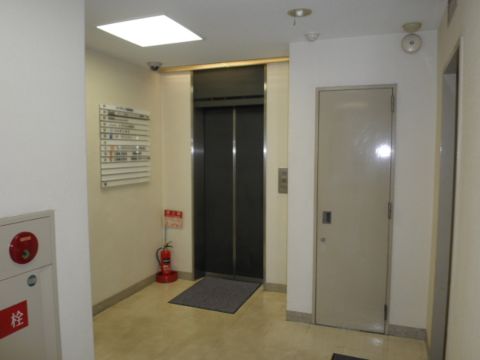 通用口、エントランス