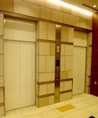 EVホール