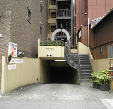 駐車場出入口