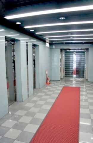 エントランス内②