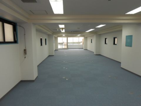 各階、室内