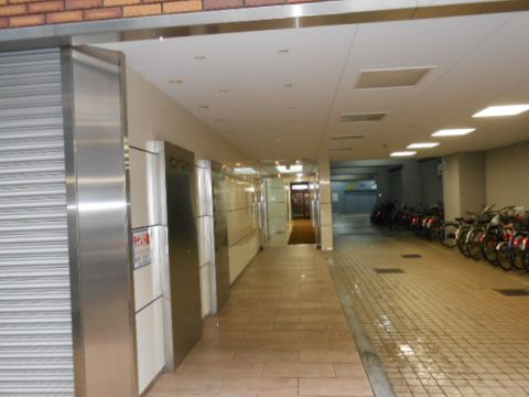 1階、玄関②