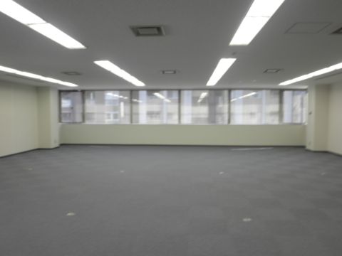 室内:702号室