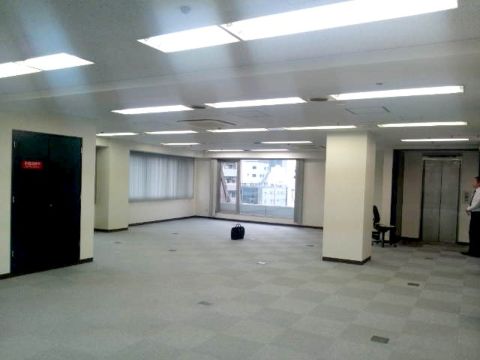 11階ワンフロア貸室内