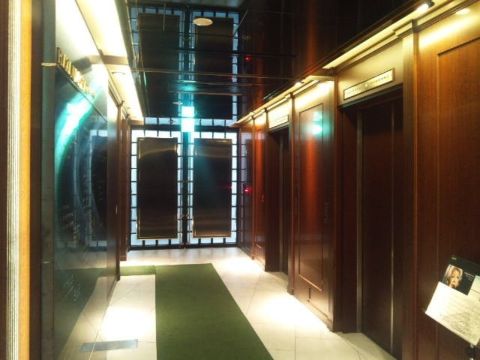 EVホール