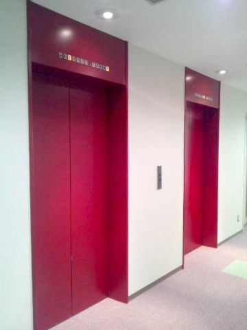 基準階、EVホール