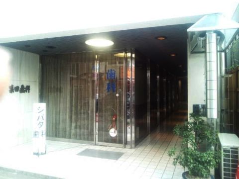 1F玄関