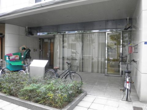 1F玄関