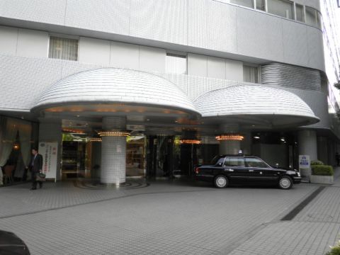 1F玄関