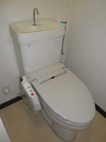 各階、トイレ②