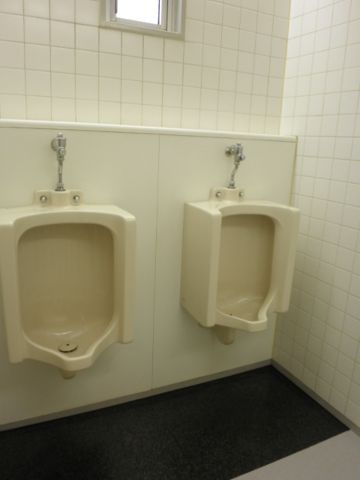 各階、トイレ①