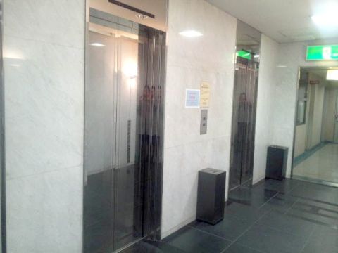 EVホール