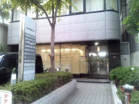 1F玄関