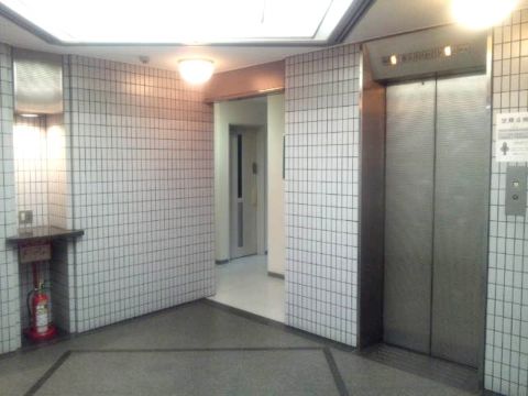 EVホール