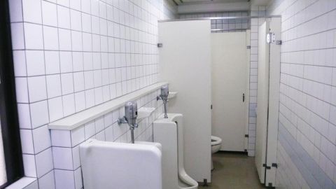 各階、トイレ