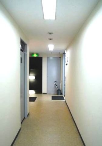 各階、廊下
