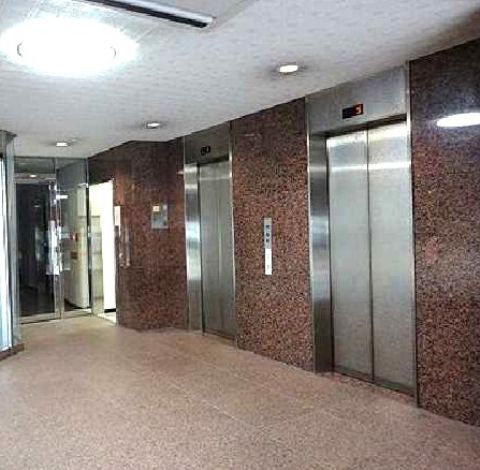 EVホール