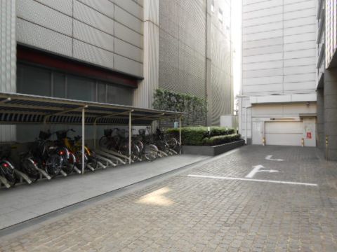 駐車場・駐輪場