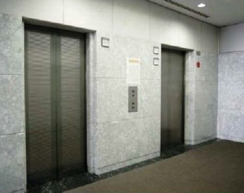 EVホール