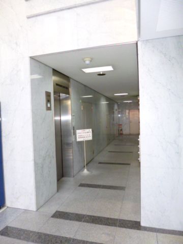 EVホール