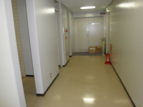 各階、廊下
