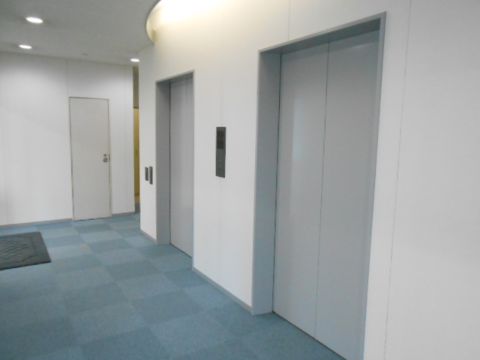 フロアEV