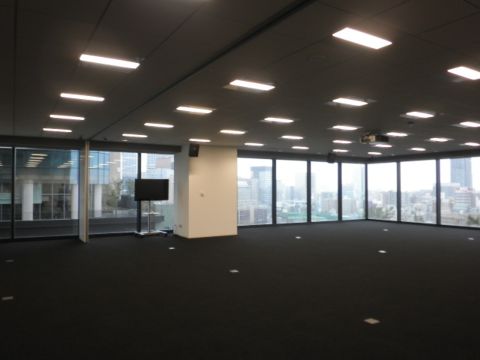 カンファレンスルーム、室内②