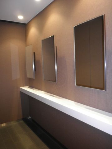 各階、トイレ③