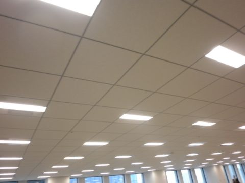 室内、天井