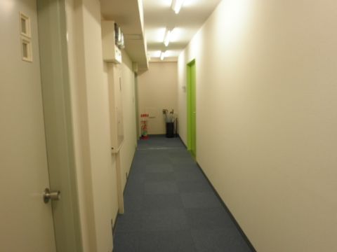 各階、廊下